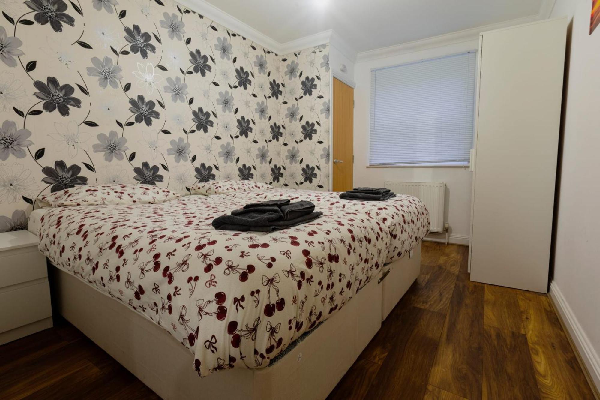 Ocean Waves Apartment Near Bournemouth Beach Extérieur photo